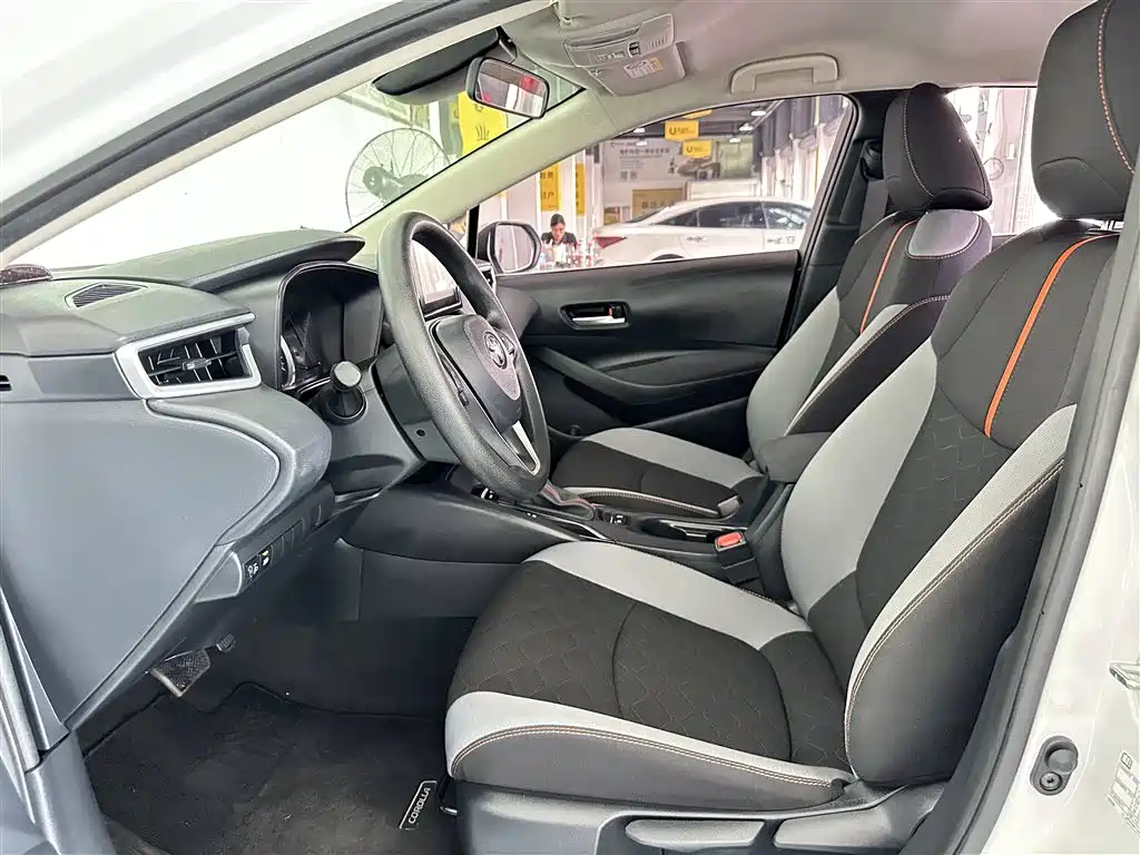 Toyota Corolla 2021 1.2T S-CVT Pioneer PLUS Edition фото 4