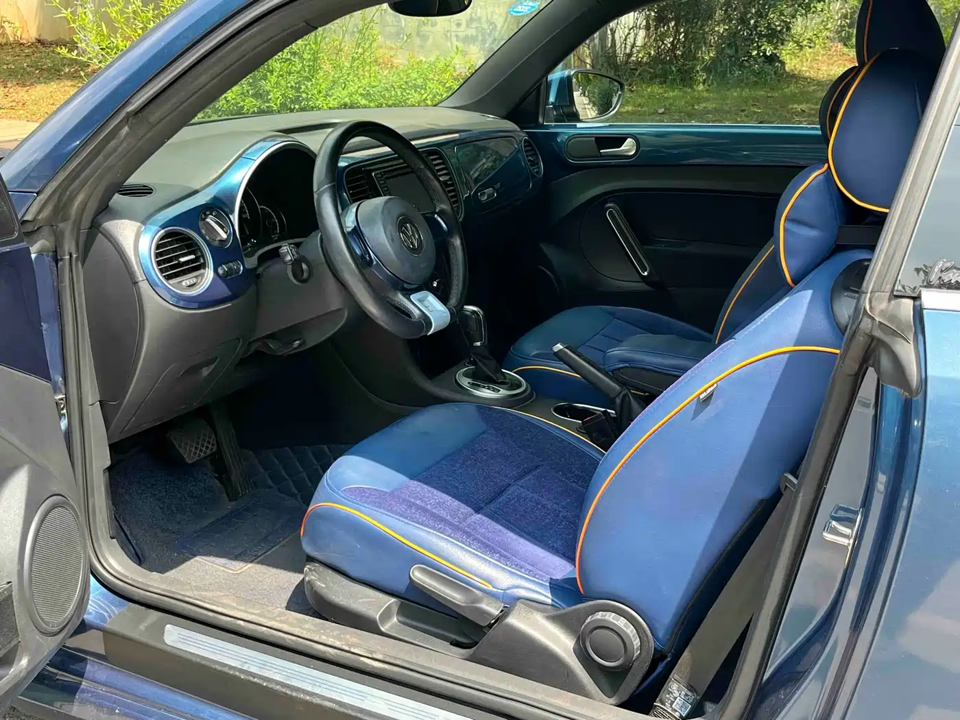 Volkswagen Beetle 2015 180TSI фото 13