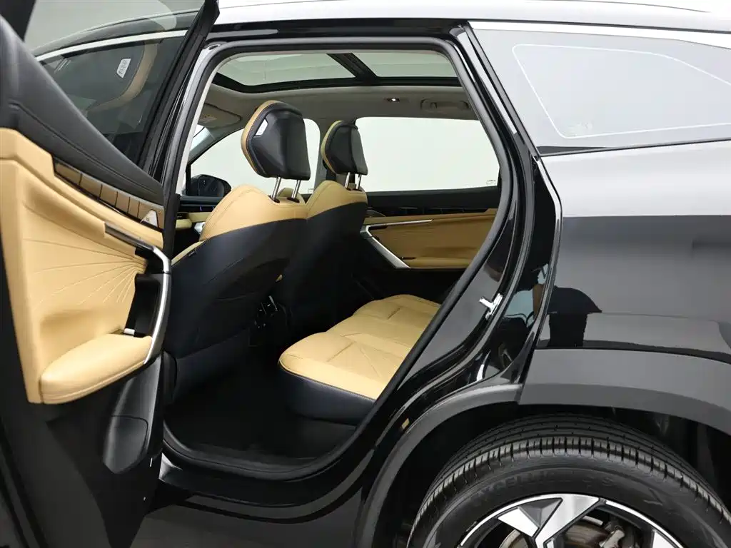 GEELY BOYUE L