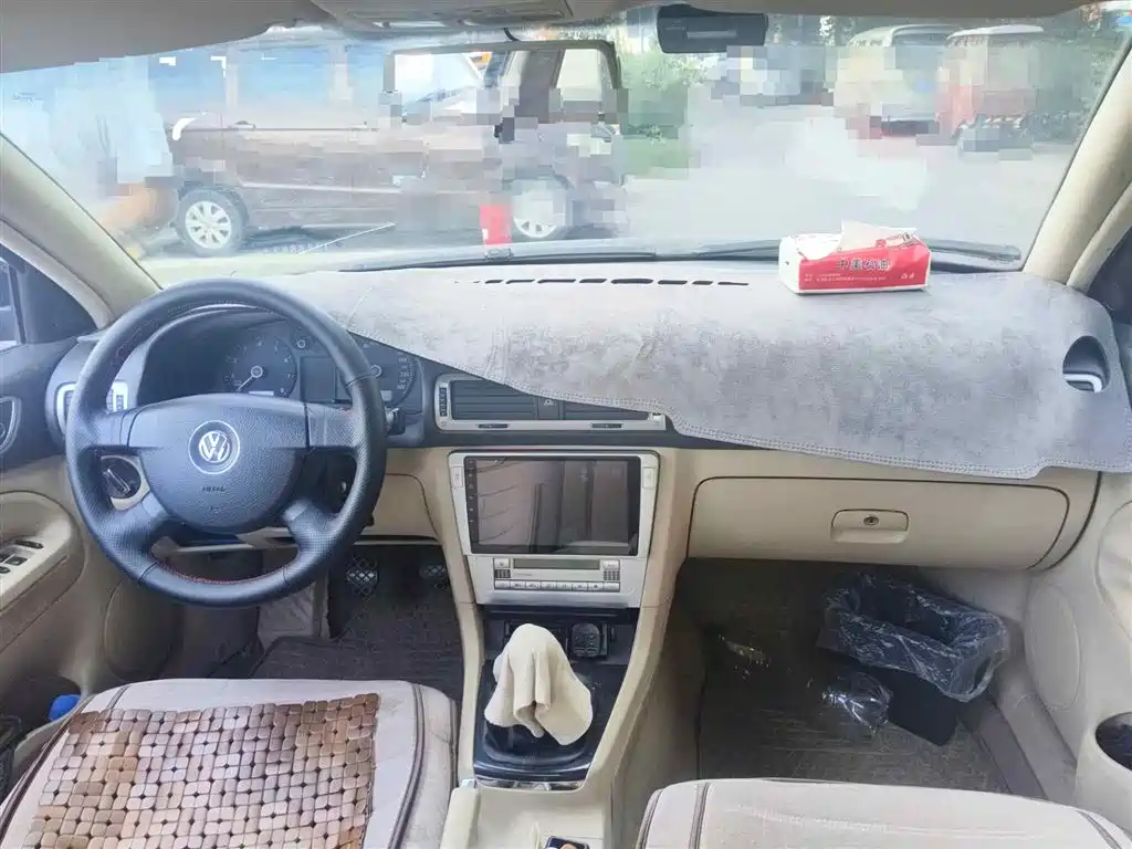 Volkswagen Passat 2010 2007 2.0L Manual Base