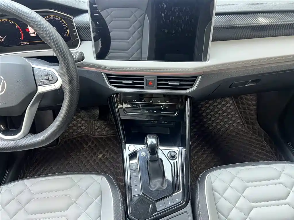 Volkswagen Tayron 2023 280TSI 2WD Luxury Plus Advanced Edition фото 9