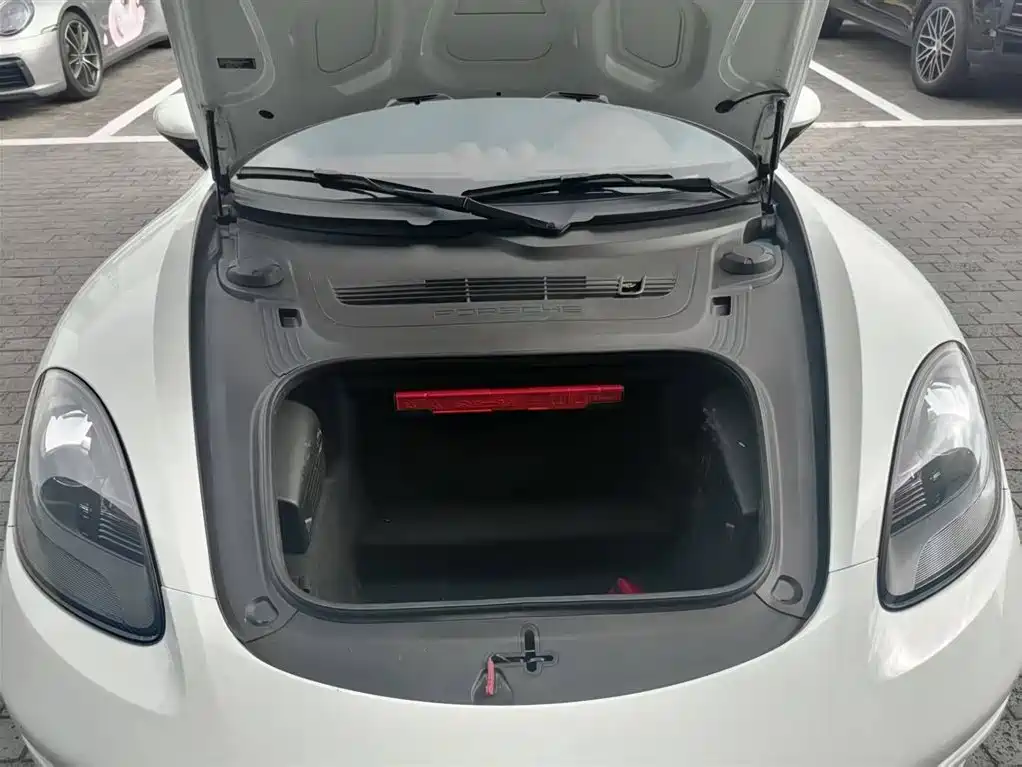Porsche 718 2022 Cayman 2.0T фото 18