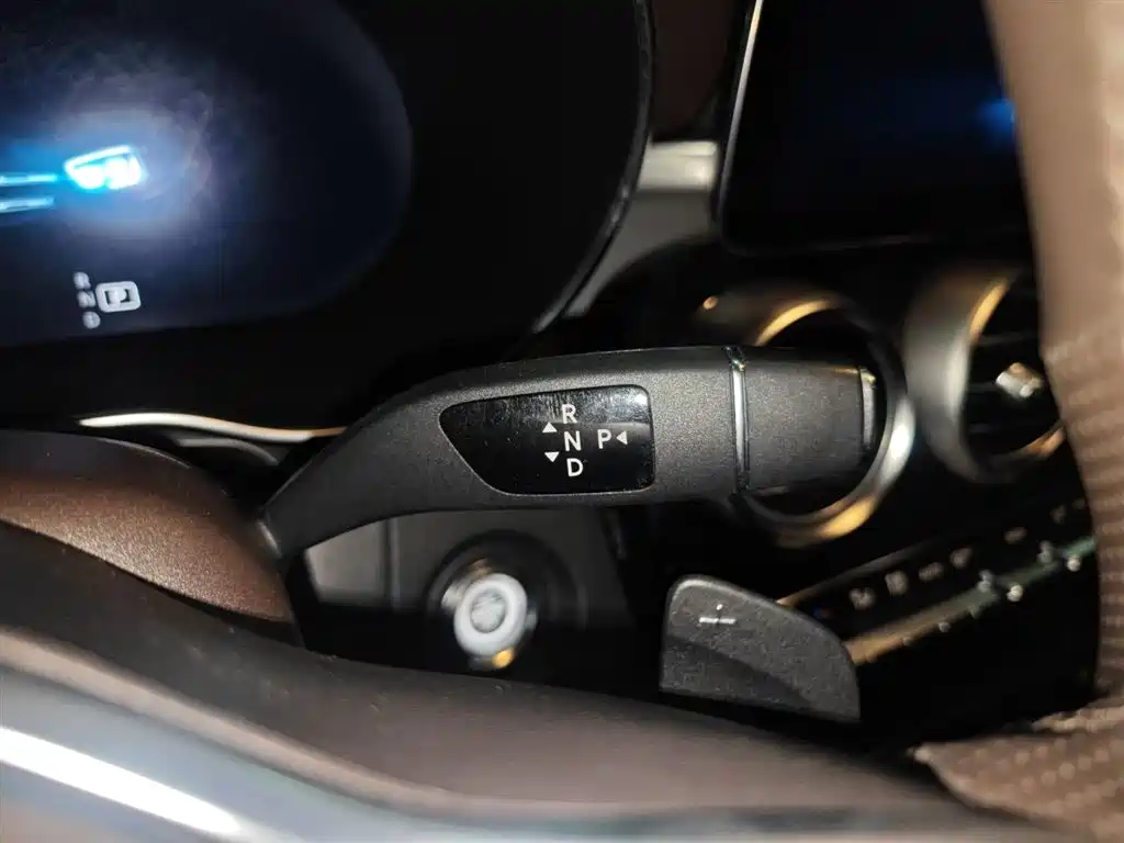Mercedes-Benz GLC 2022 Facelift GLC 260 L 4MATIC Dynamic фото 14