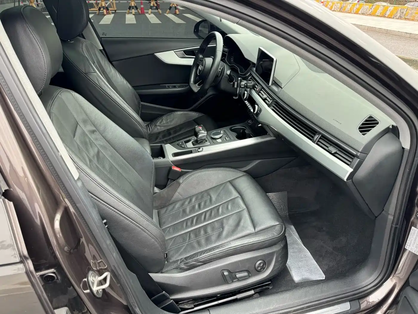 Audi A4L 2019 40 TFSI Sport (China VI) фото 12