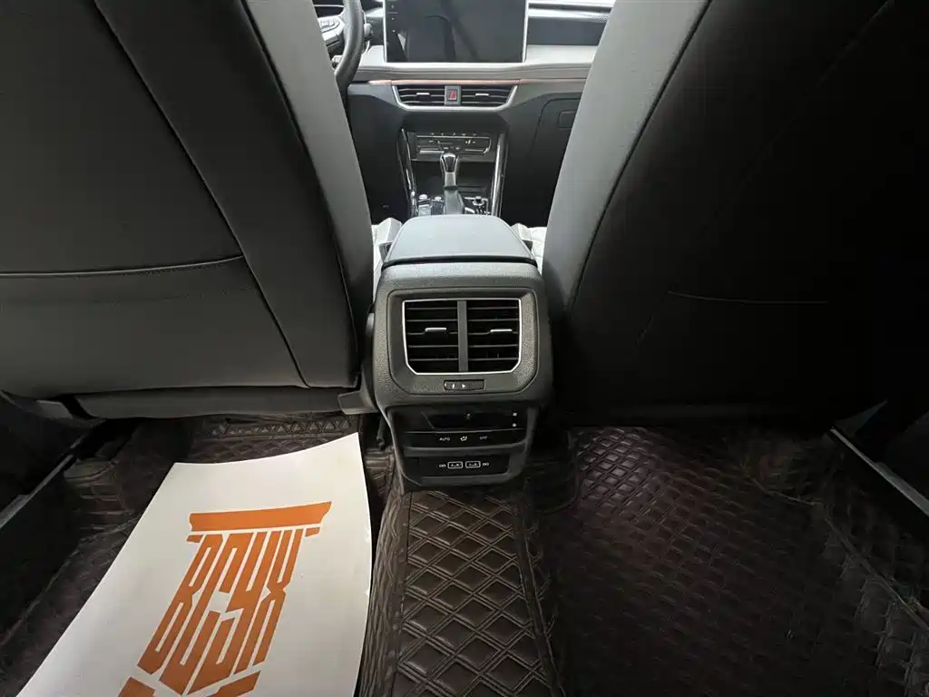 Volkswagen Tayron 2023 280TSI 2WD Luxury Plus Advanced Edition фото 21