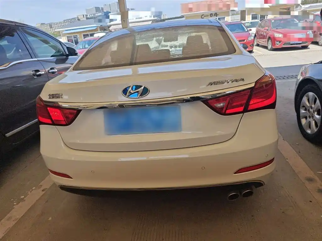 Hyundai Mistra 2014 1.8L Auto Premium DLX фото 4