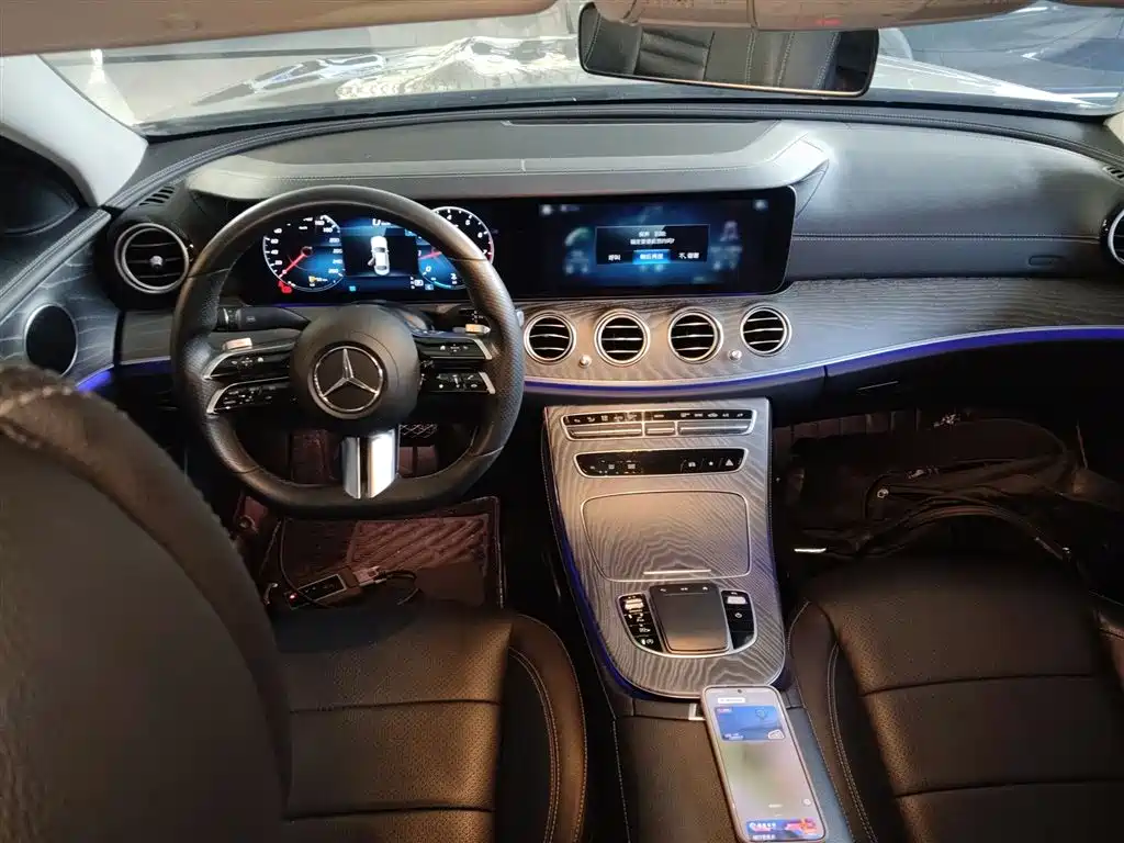 Mercedes-Benz E-Class 2021 E 300 L Sport Fashion фото 10