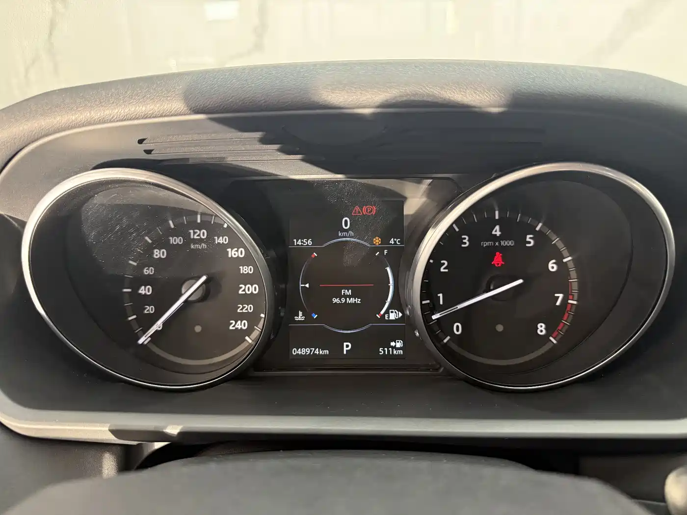 Land Rover Discovery 2017 3.0 SC V6 SE фото 11