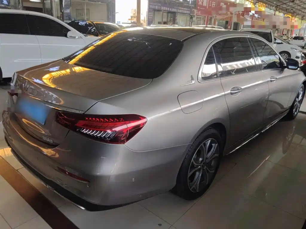 Mercedes-Benz E-Class 2021 E 300 L Sport Fashion фото 7