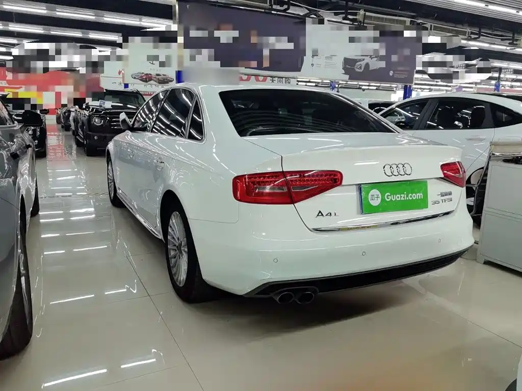 Audi A4L 2016 35 TFSI Collector's Edition S line Comfort фото 11