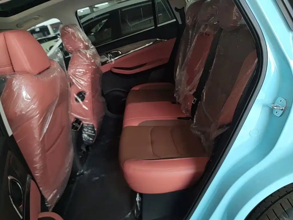 Skyworth Auto Skyworth HT-i 2024 2022 1.5L PHEV 205KM Zhiyuan Edition Plus