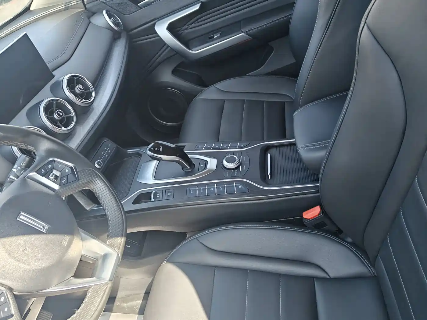 WEI PAI WEI BRAND VV5