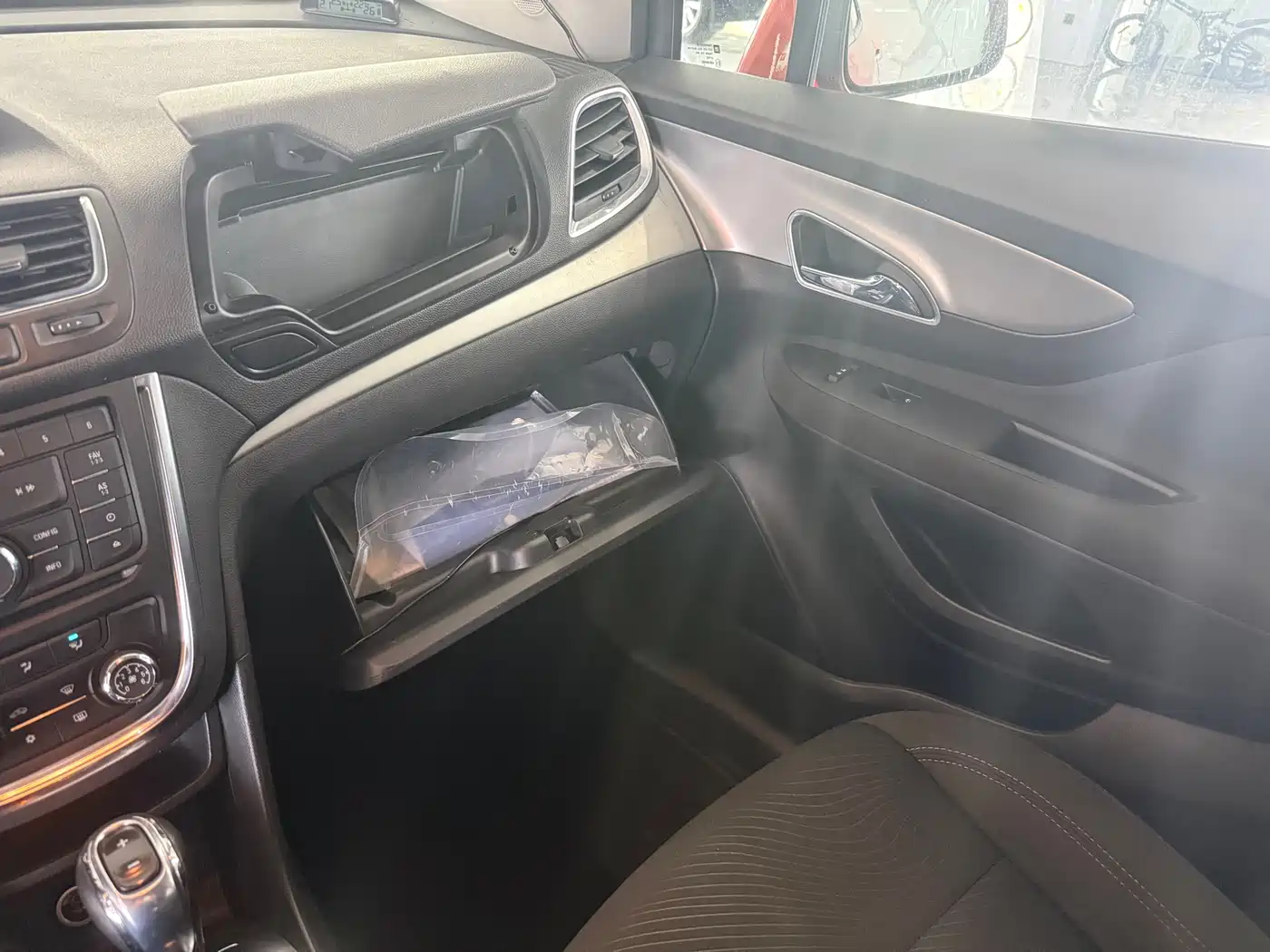 Buick Encore 2014 1.4T Automatic 2WD Urban Elite фото 20