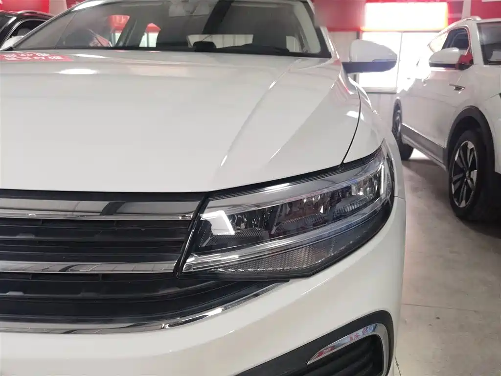 Volkswagen Bora 2024 200TSI DSG Smooth Ride Edition фото 18