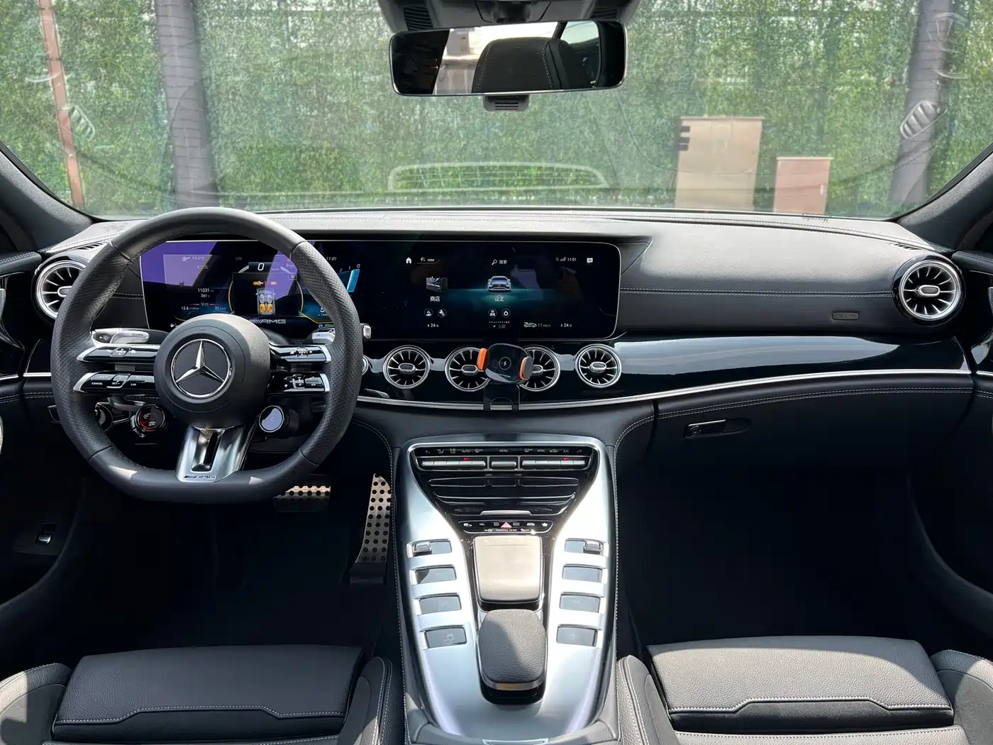 Mercedes-Benz AMG GT 2023 AMG GT 50 4MATIC+ 4-Door Coupe фото 15