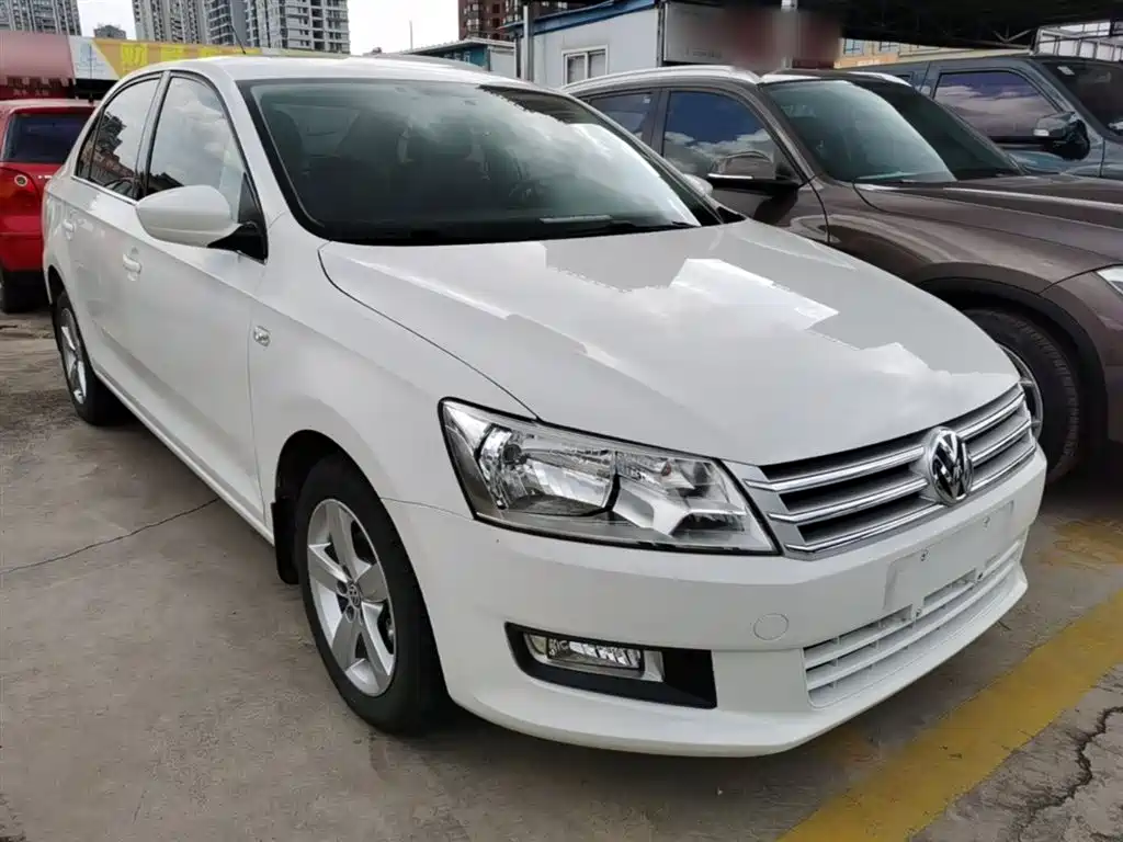 Volkswagen Santana 2015 1.6L Manual Comfort Edition фото 4