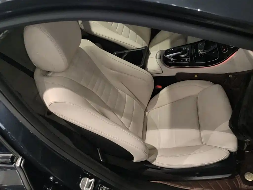 Mercedes-Benz E-Class 2017 E 200 Sport фото 25