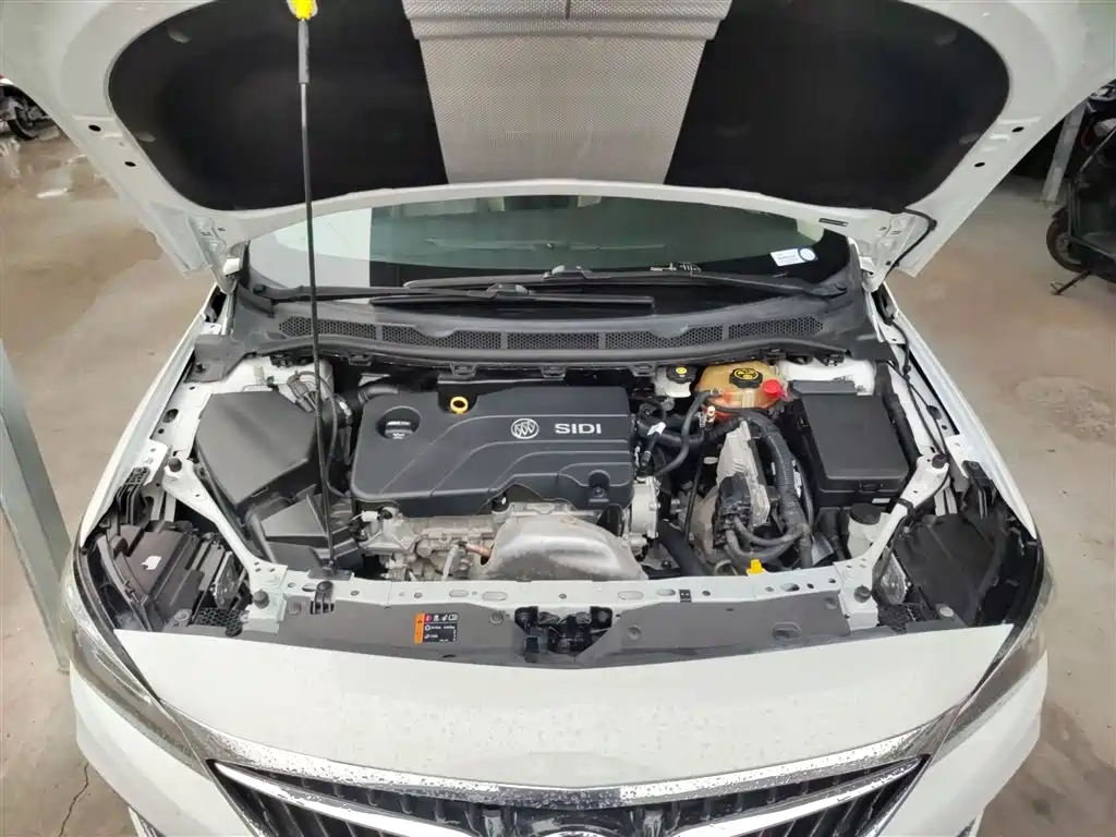 Buick Verano 2019 Sedan 15S Auto Leading фото 10