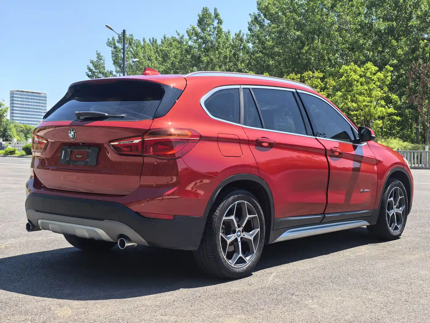BMW X1 2016 sDrive20Li Luxury Model фото 4