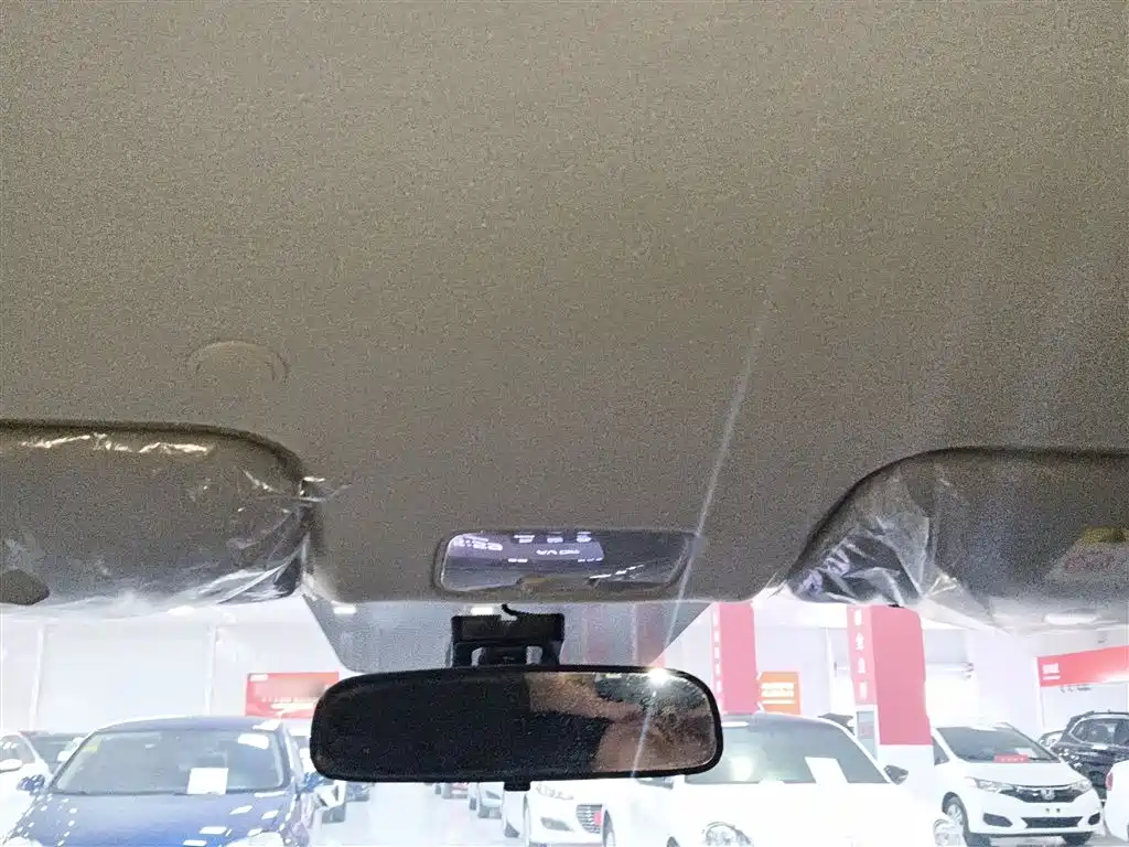 Kia KX1 2021 1.4L CVT Fun Edition фото 18