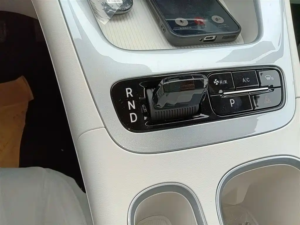 Geely Galaxy Starry Wish 2026 Edition 310km Youth Version фото 14