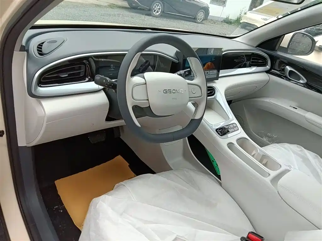 Geely Galaxy Starry Wish 2026 Edition 310km Youth Version фото 10