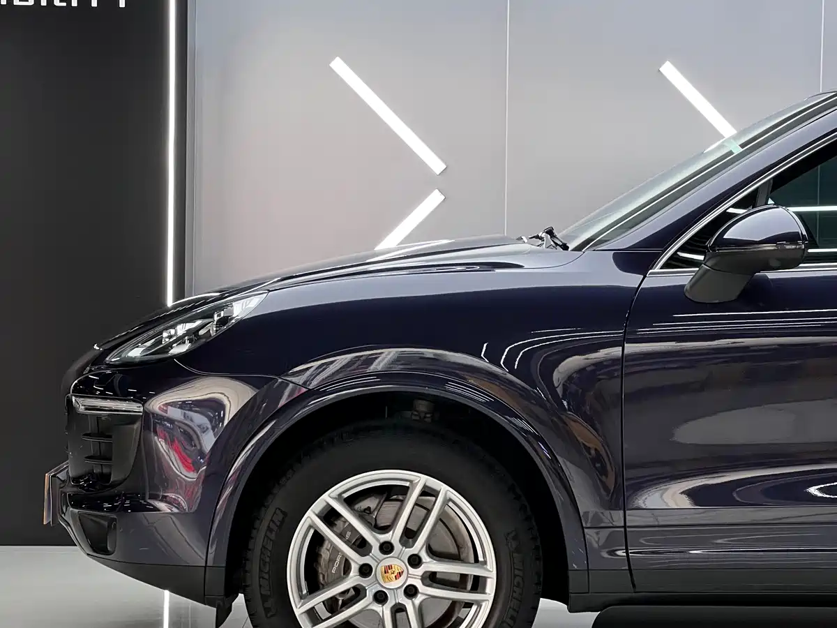 Porsche Cayenne 2018 Cayenne 3.0T фото 46