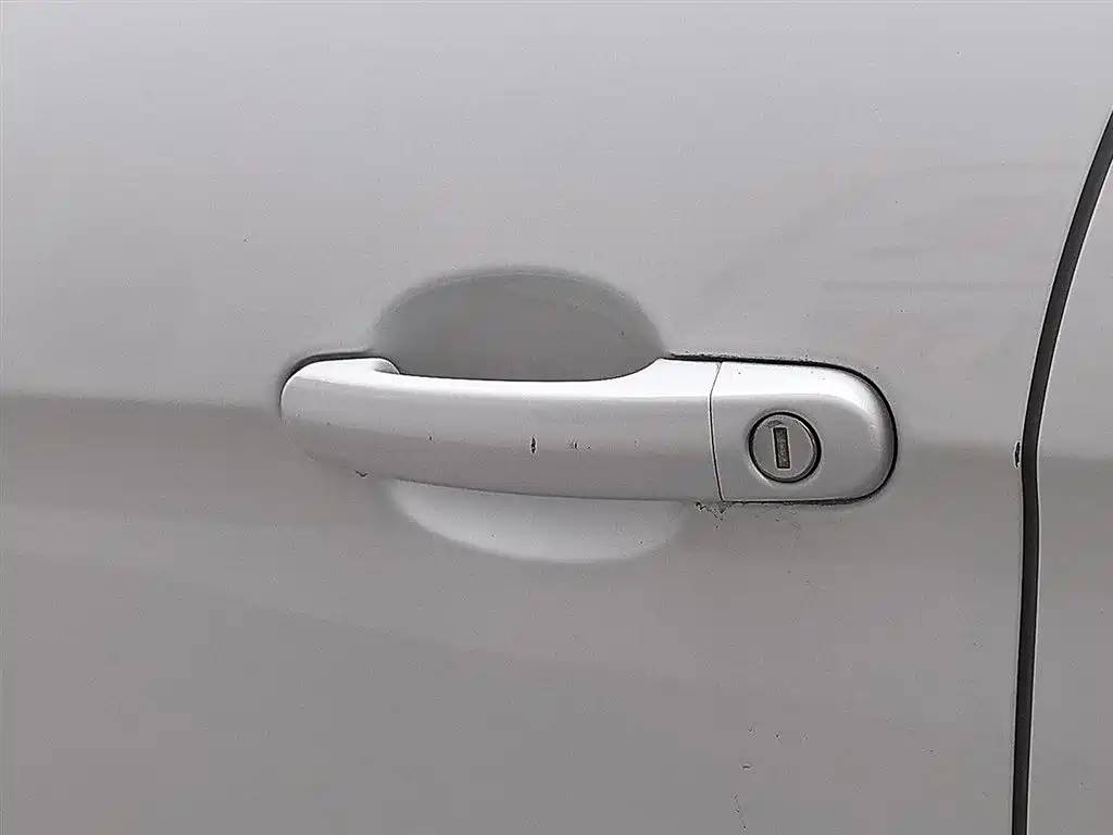 Volkswagen Bora 2014 1.6L Automatic Fashion Edition фото 18