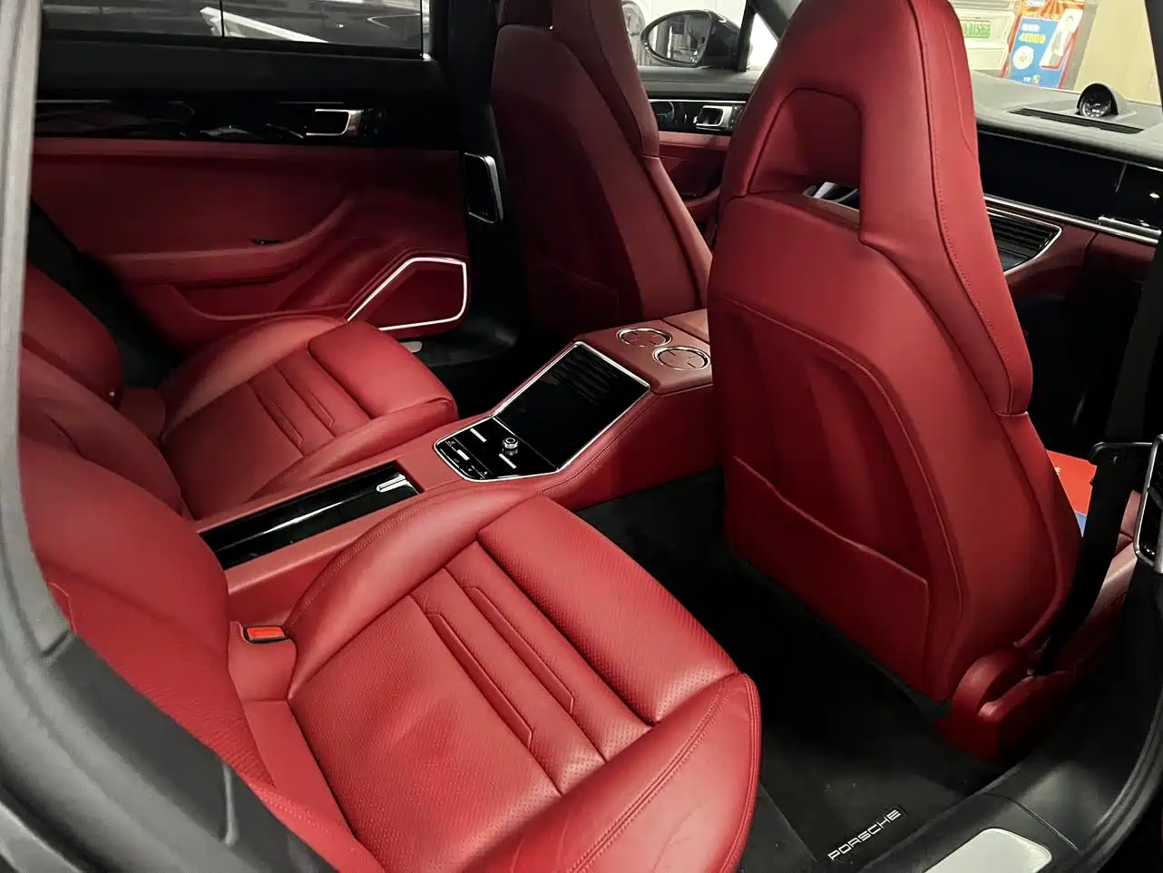 Porsche Panamera 2023 Panamera 4 Executive Long Wheelbase 2.9T фото 13