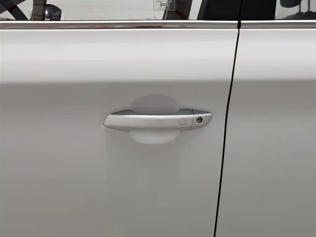 BYD Song MAX 2017 1.5T Auto Smart Elite 7-Seater фото 18