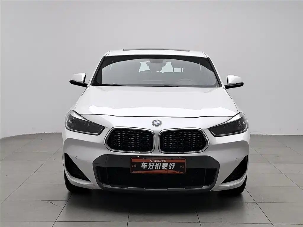 BMW X2 2021 Facelift sDrive25i Edge Edition фото 3