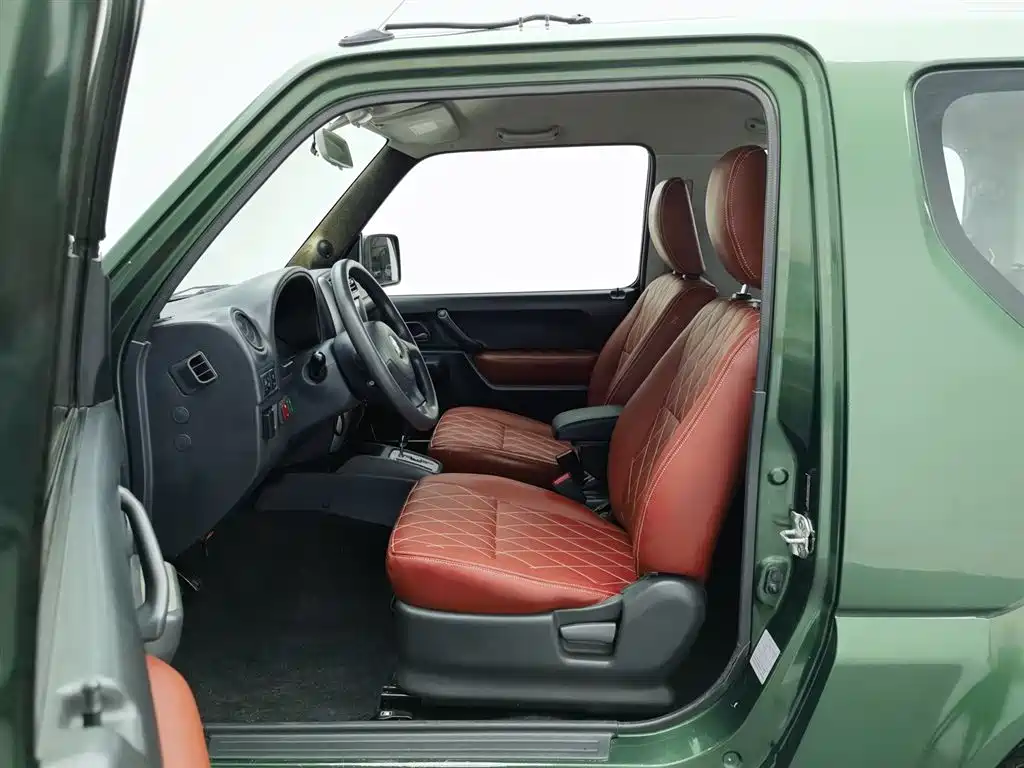 Suzuki Jimny (Import) 2012 1.3 AT JLX фото 10