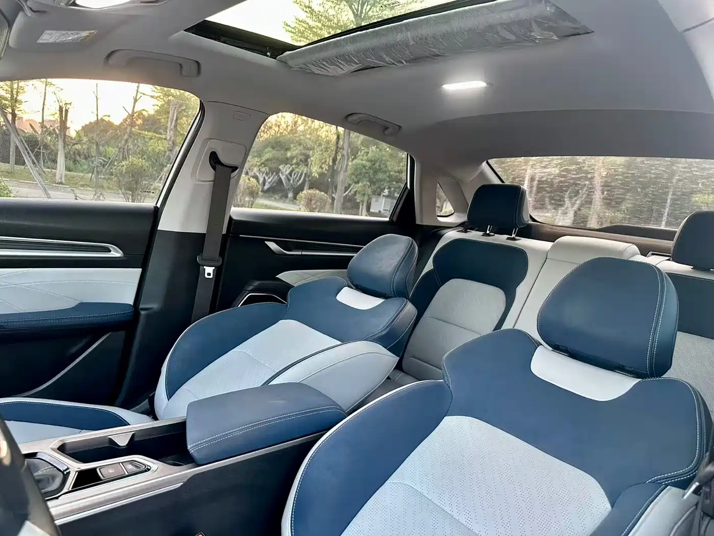 GEELY AUTOMOBILE EMGRAND