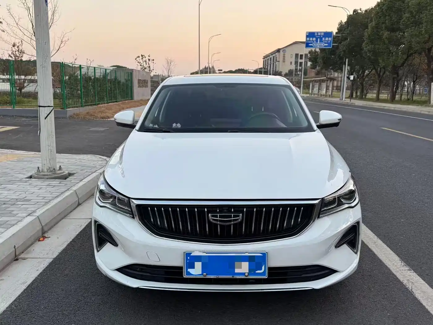 GEELY AUTOMOBILE EMGRAND