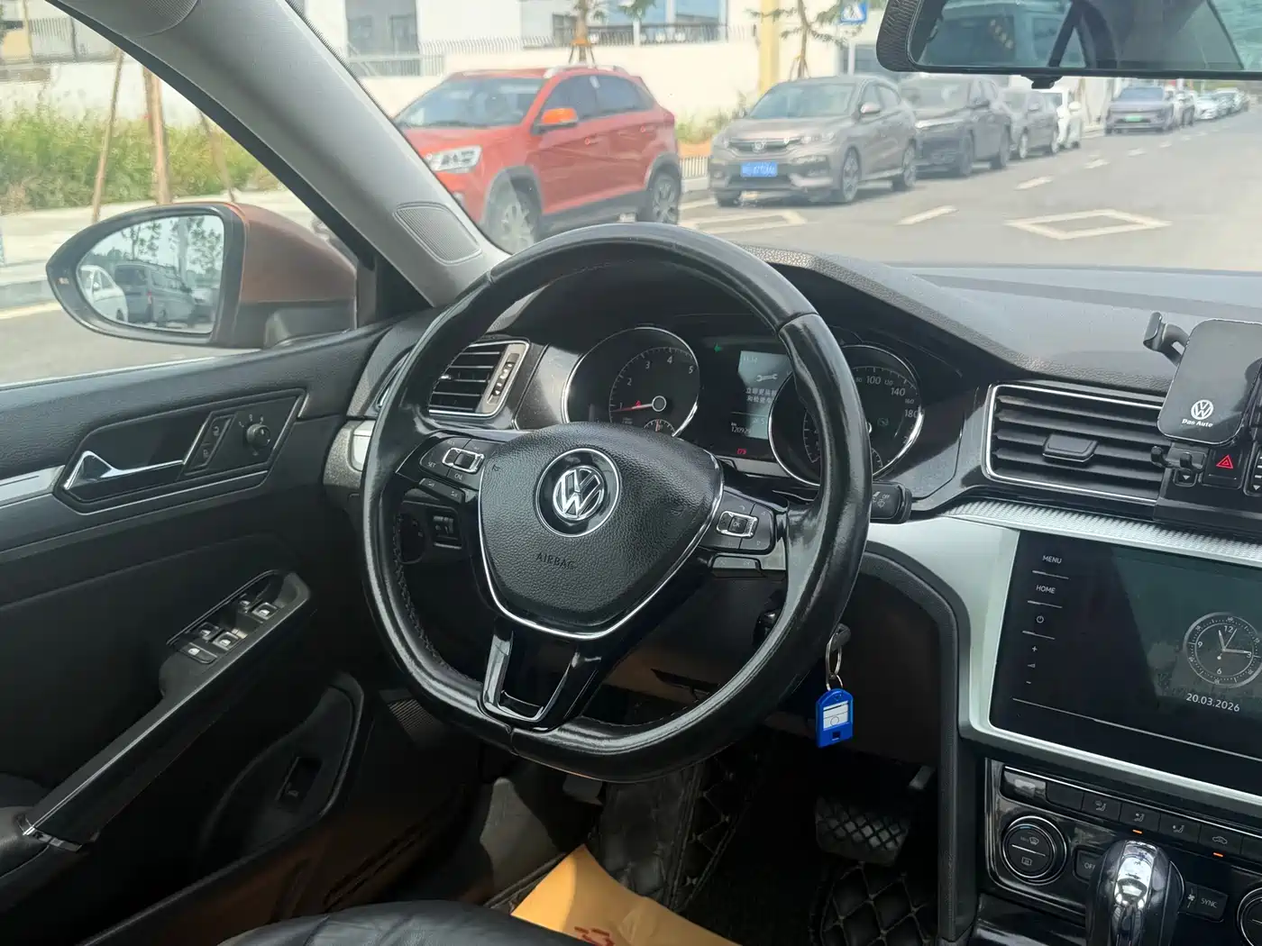 Volkswagen Lamando 2015 280TSI DSG Comfort фото 16