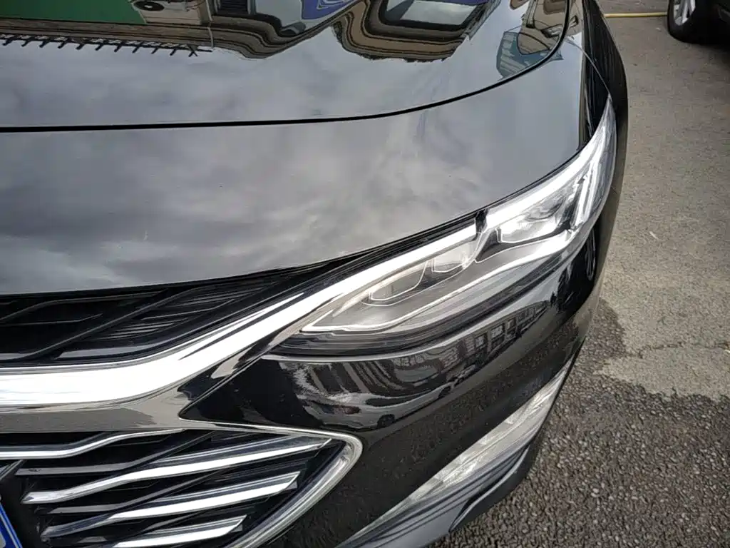 Фото 24 - Chevrolet Malibu XL