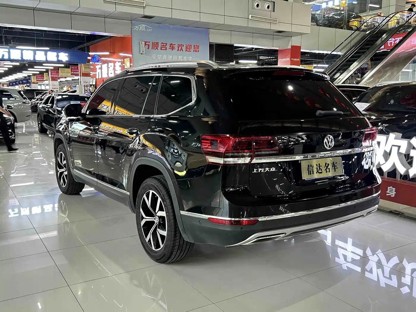 Volkswagen Teramont 2017 330TSI 2WD Luxury фото 16
