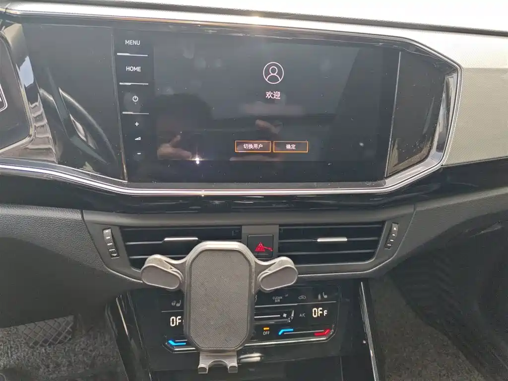 Volkswagen Tayron 2020 330TSI 2WD Luxury Smart Edition фото 6