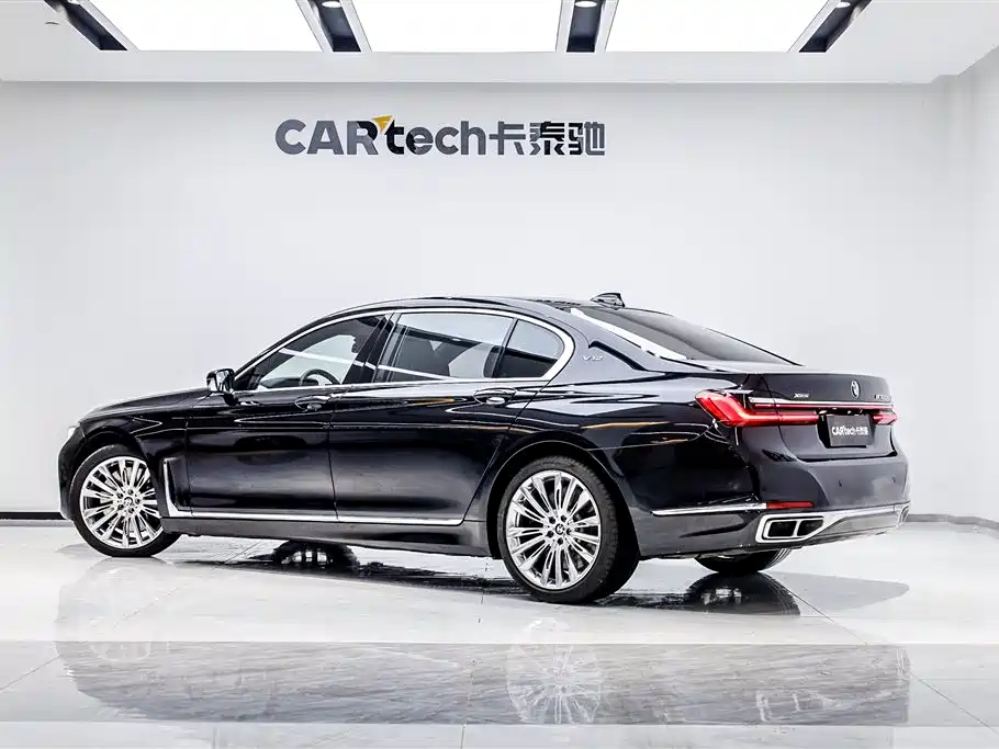 BMW 7 Series 2019 M760Li xDrive V12 Luxury Package фото 29