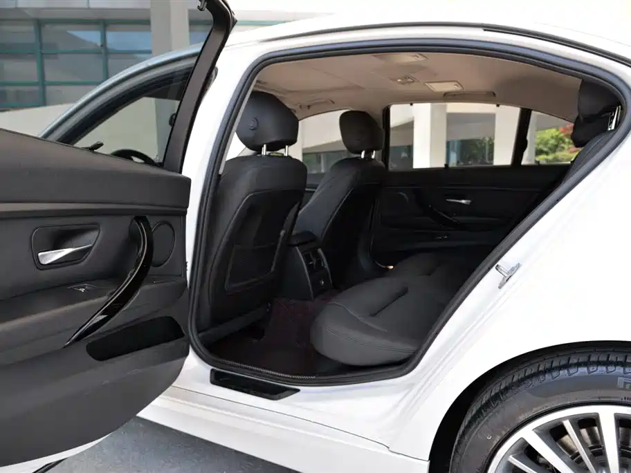 BMW 3 Series 2019 320Li Fashion Type фото 5