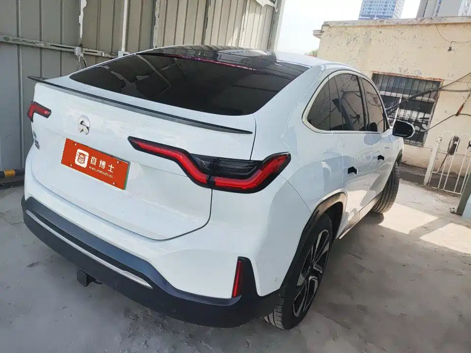 Photo 9 - NIO EC6