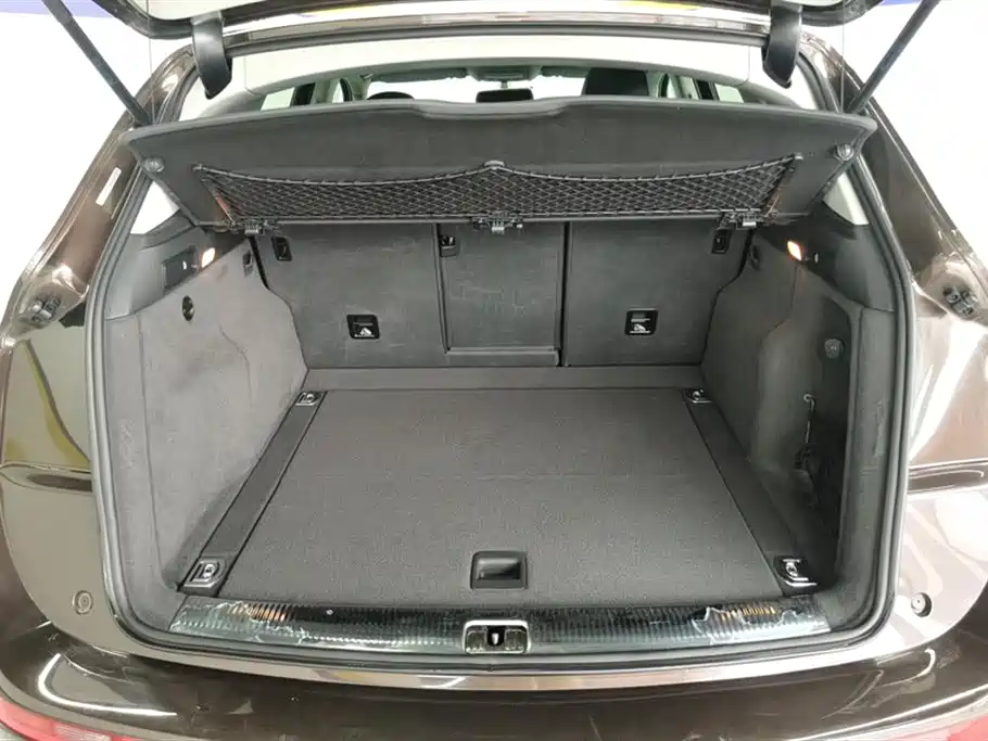 Audi Q5 2017 40 TFSI Technology фото 4