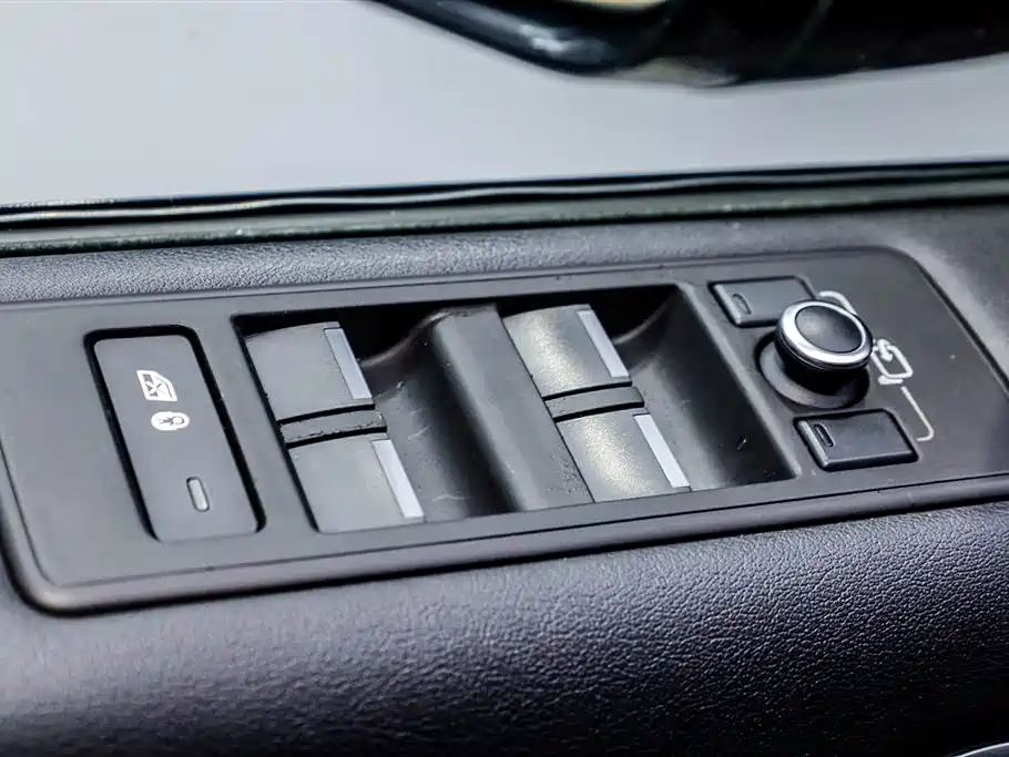 Land Rover Range Rover Sport 2016 3.0 SC V6 HST фото 27