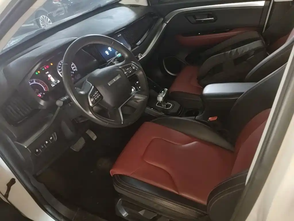 Photo 11 - Haval H2s