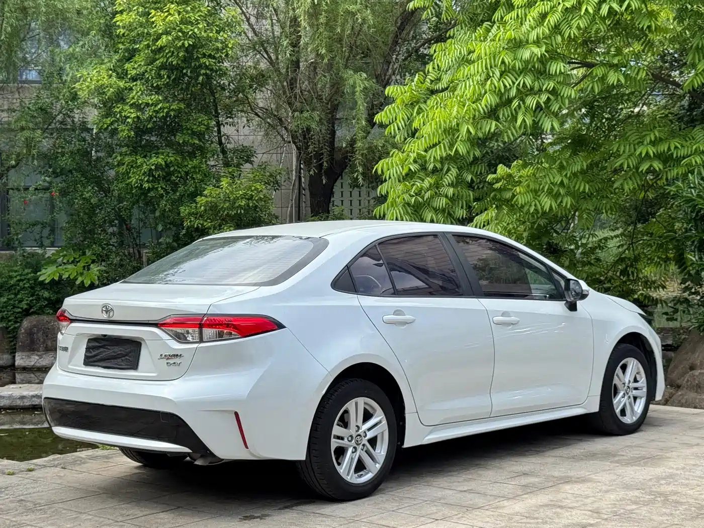 Toyota Levin 2021 185T CVT Luxury Edition фото 5