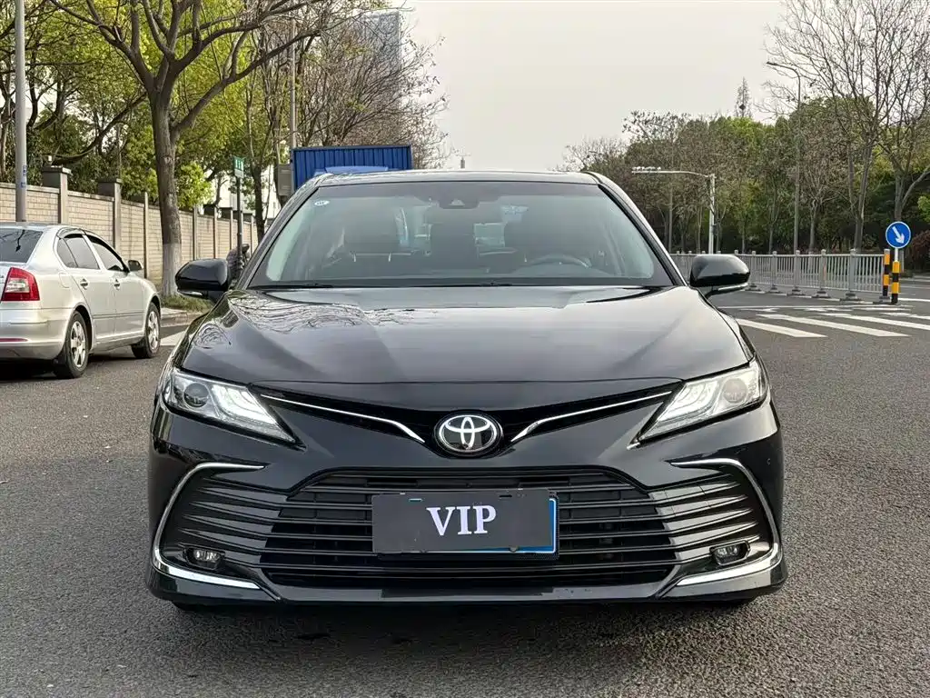 Toyota Camry 2022 2.0GVP Leading Edition фото 2