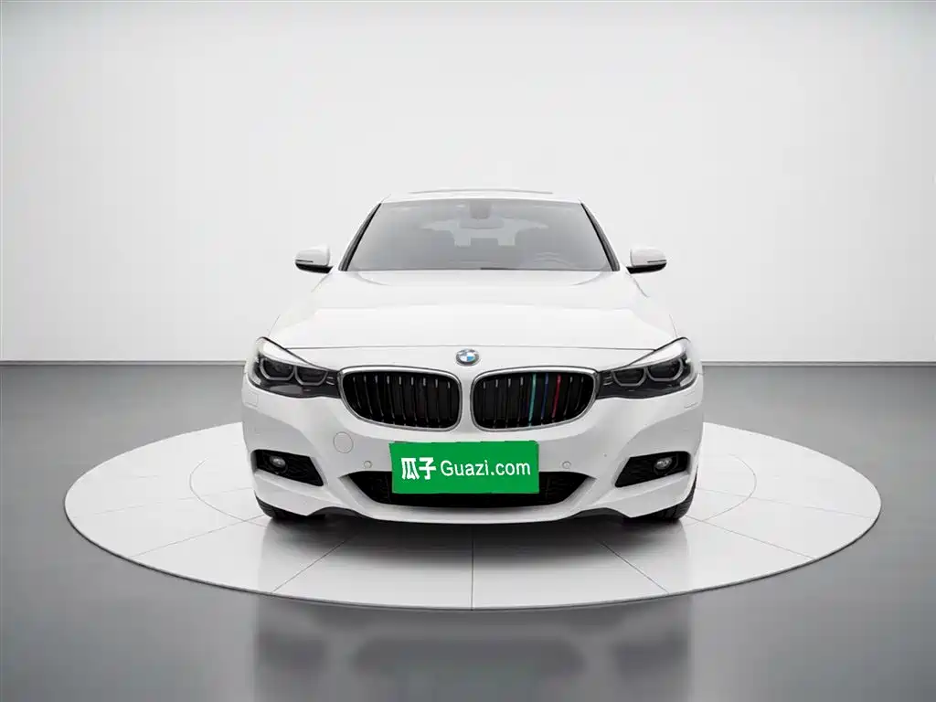 BMW 3 Series GT 2017 330i xDrive M Sport фото 3