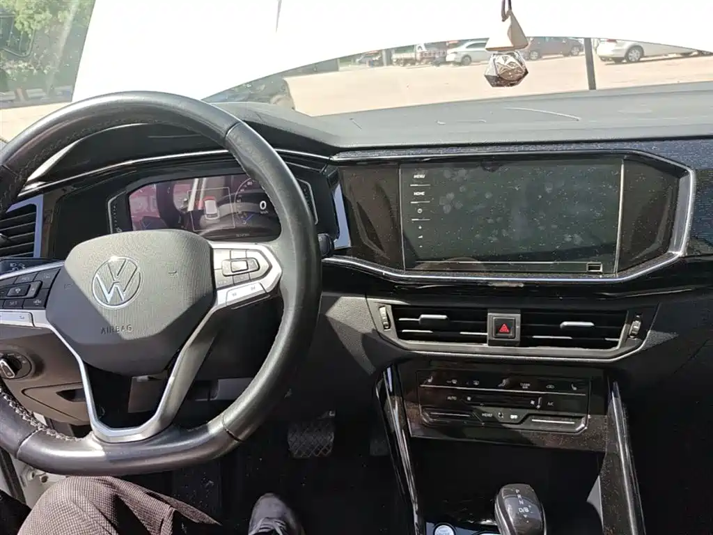 Volkswagen Tayron GTE Plug-in Hybrid 2020 1.4T Premium фото 10