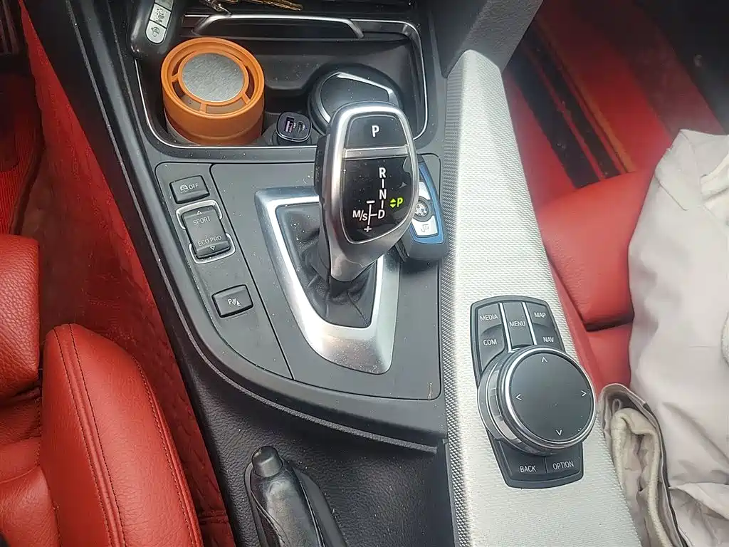 BMW 3 Series GT 2017 330i xDrive M Sport фото 11