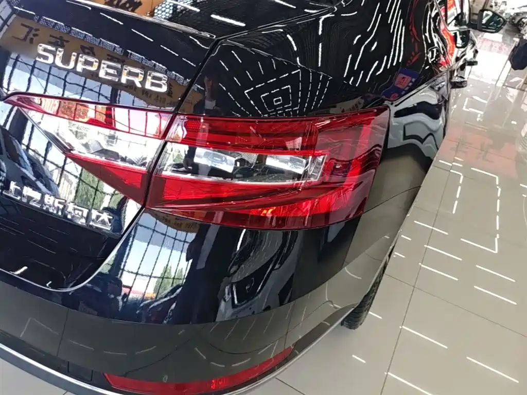 Škoda Superb 2018 TSI280 DSG Comfort (China V) фото 8
